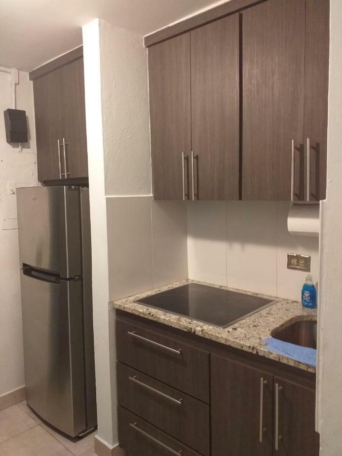 شقة سان خوان  في Beach Front Apt 4 At Isla Verde Tower المظهر الخارجي الصورة